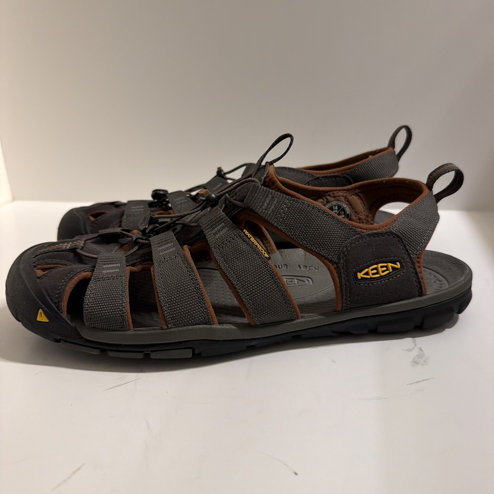 KEEN Men's 14 Waterproof Hiking Sandals Raven Tortoise Shell 1014456 Outdoors